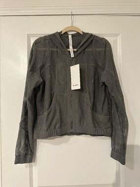 LuluLemon Relaxed Fit Mesh Jacket